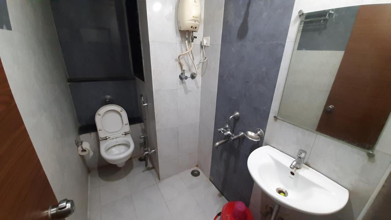 City Palace Hotel होटल सिटी पैलेस Nāsik Eksteriør bilde
