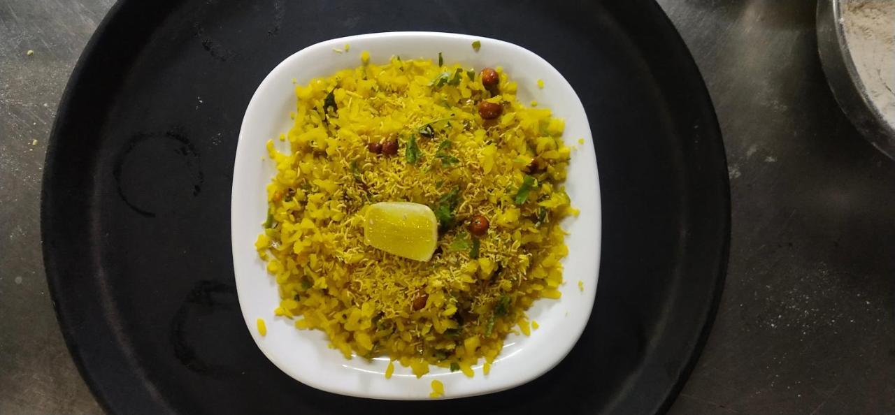 City Palace Hotel होटल सिटी पैलेस Nāsik Eksteriør bilde
